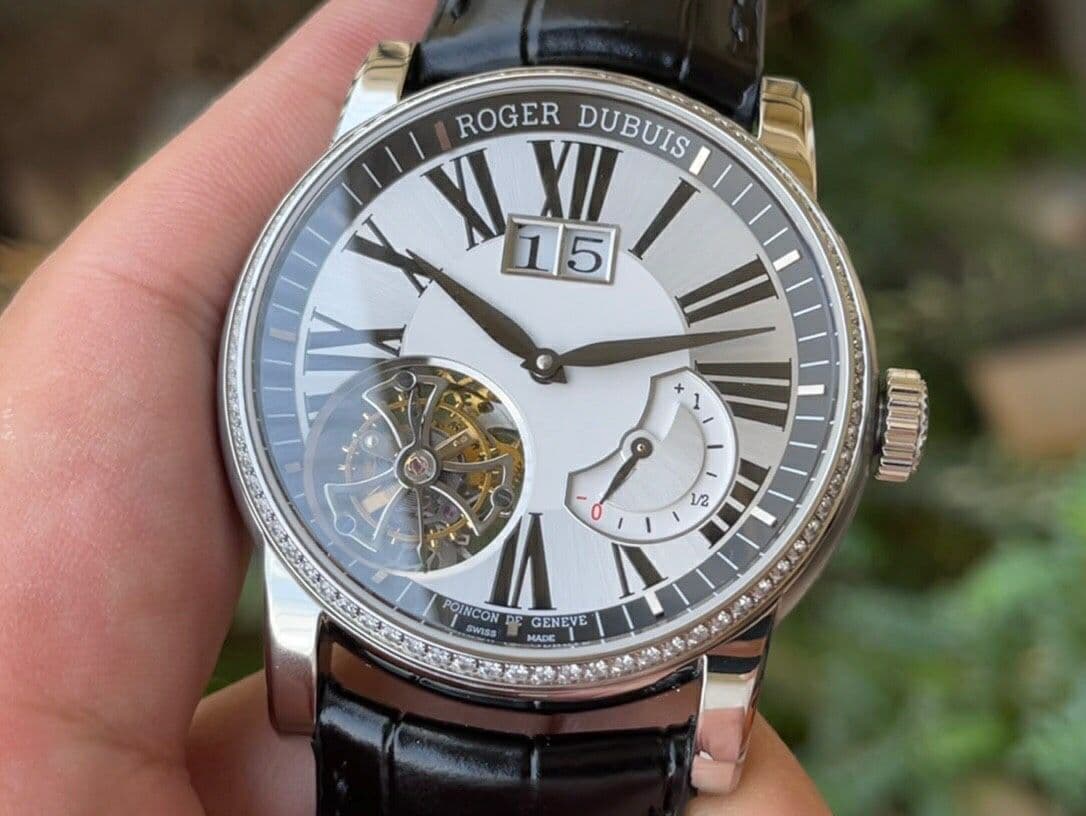 Roger Dubuis Hommage Flying Tourb RDDBHO0568 SS/LE Wht/Wht A Tour Roger Dubuis Hommage Flying Tourb RDDBHO0568 SS/LE Wht/Wht A Tour