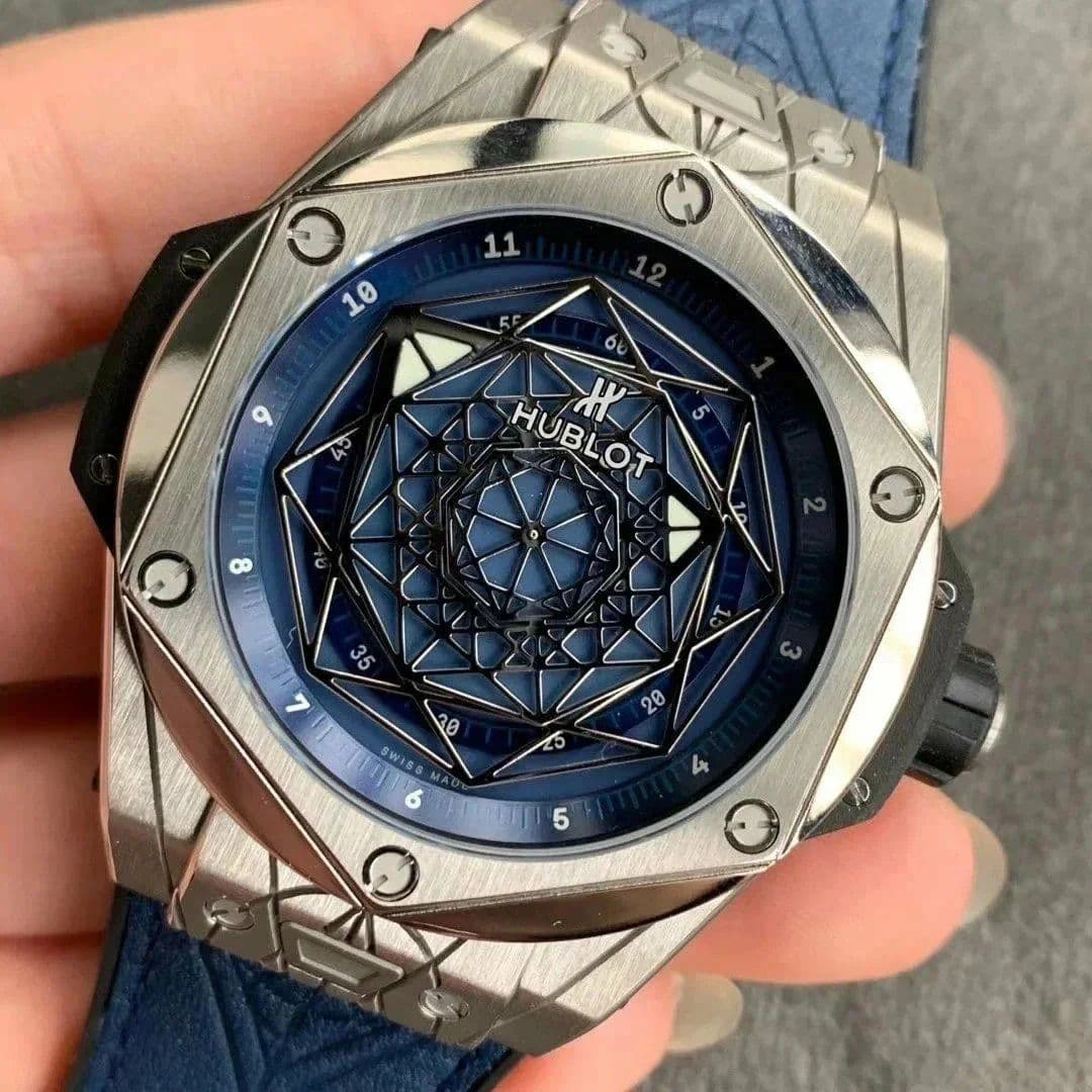 Big Bang Unico Sang Bleu Titanium HBF Skeleton Dial on Blue Gummy Strap HUB1213 Big Bang Unico Sang Bleu Titanium HBF Skeleton Dial on Blue Gummy Strap HUB1213