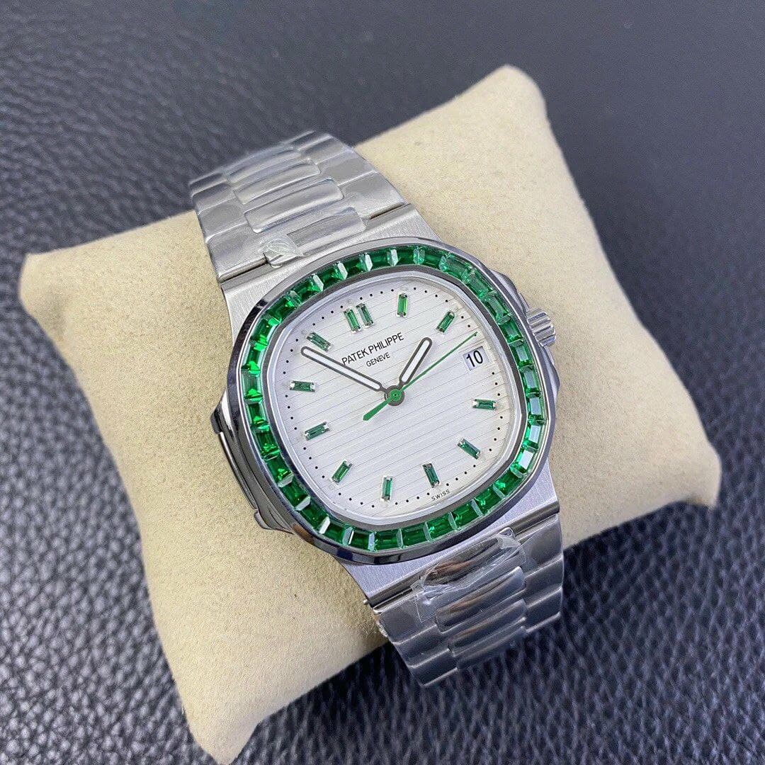 Nautilus Jumbo 5711 PF 1:1 Best Edition White Textured Dial Diamonds Bezel on SS Bracelet A324 Nautilus Jumbo 5711 PF 1:1 Best Edition White Textured Dial Diamonds Bezel on SS Bracelet A324
