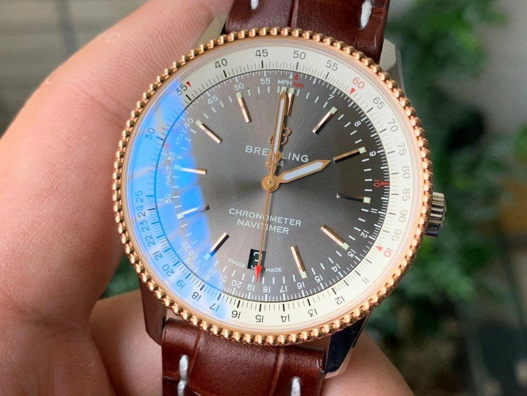 Navitimer 1 SS 41mm V7F 1:1 Best Edition RG Bezel Gray Dial on Brown Leather Strap Navitimer 1 SS 41mm V7F 1:1 Best Edition RG Bezel Gray Dial on Brown Leather Strap