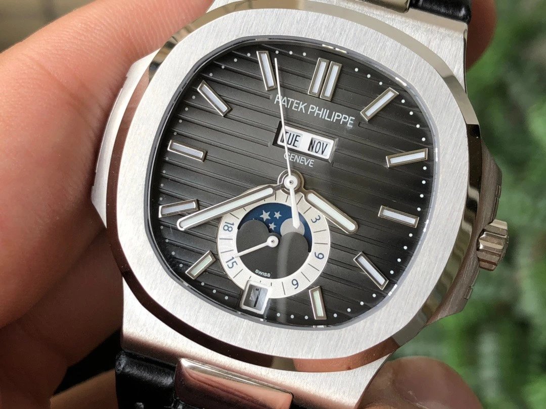 NAUTILUS 5726 COMPLICATED SS 1:1 BEST EDITION BLACK TEXTURED DIAL ON BLACK RUBBER STRAP A324 NAUTILUS 5726 COMPLICATED SS 1:1 BEST EDITION BLACK TEXTURED DIAL ON BLACK RUBBER STRAP A324