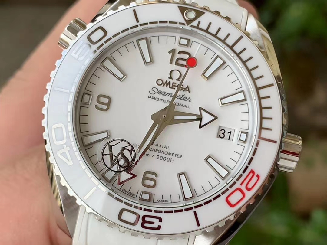 PLANET OCEAN 39.5MM OLYMPIC GAMES SS VSF 1:1 BEST EDITION WHITE DIAL ON WHITE RUBBER STRAP A8800 PLANET OCEAN 39.5MM OLYMPIC GAMES SS VSF 1:1 BEST EDITION WHITE DIAL ON WHITE RUBBER STRAP A8800