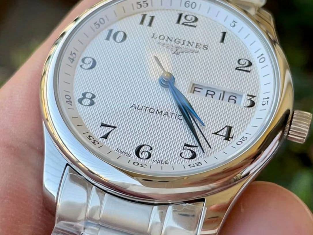 LON033D - Longines Master Moonphase SS/SS Wht/Num GSF A899 LON033D - Longines Master Moonphase SS/SS Wht/Num GSF A899