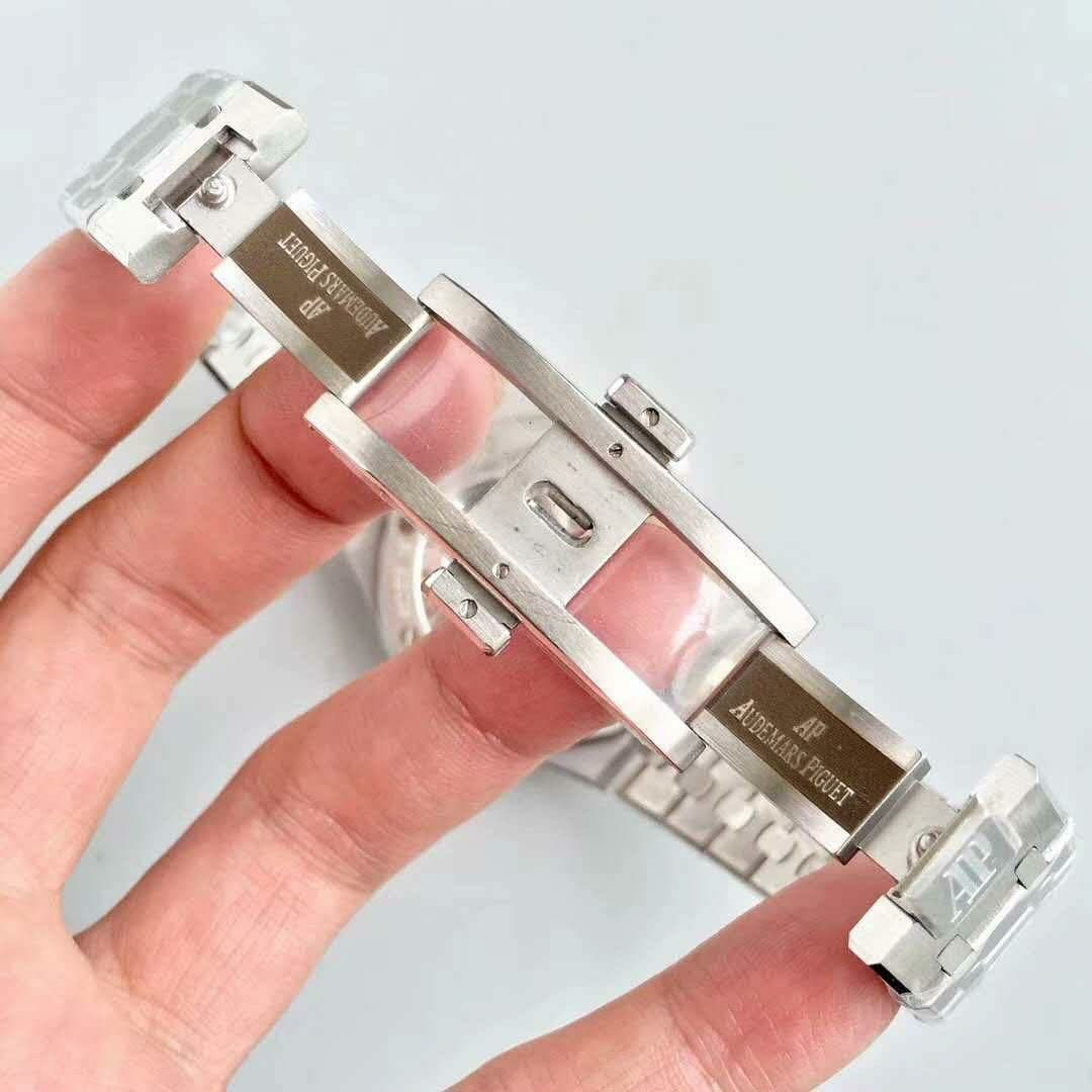 Royal Oak Tourbillon SS/SS Grad.White Flying Tourbillon Royal Oak Tourbillon SS/SS Grad.White Flying Tourbillon