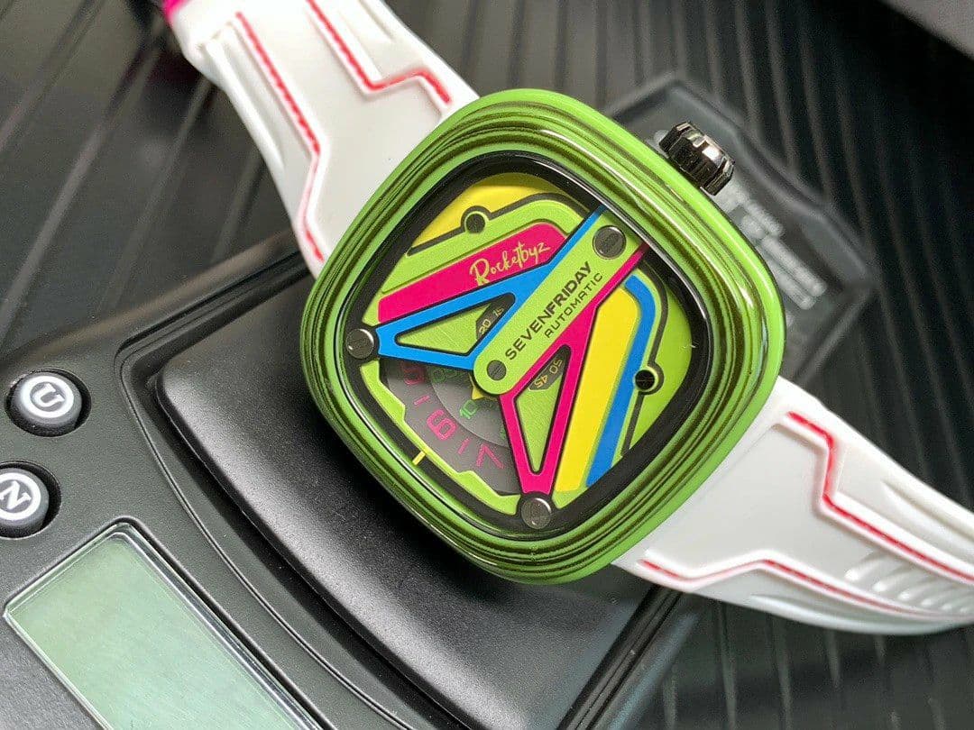 SevenFriday M3/05 Rocketbyz SVF 1:1 Best Edition on White Rubber Strap Miyota 8215 SevenFriday M3/05 Rocketbyz SVF 1:1 Best Edition on White Rubber Strap Miyota 8215