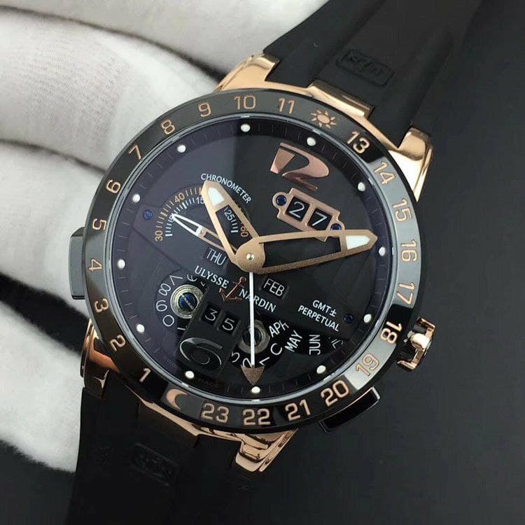 Executive El Toro RG TWA 1:1 Best Edition Black Dial on Black Rubber Strap Asian UN-32 Executive El Toro RG TWA 1:1 Best Edition Black Dial on Black Rubber Strap Asian UN-32