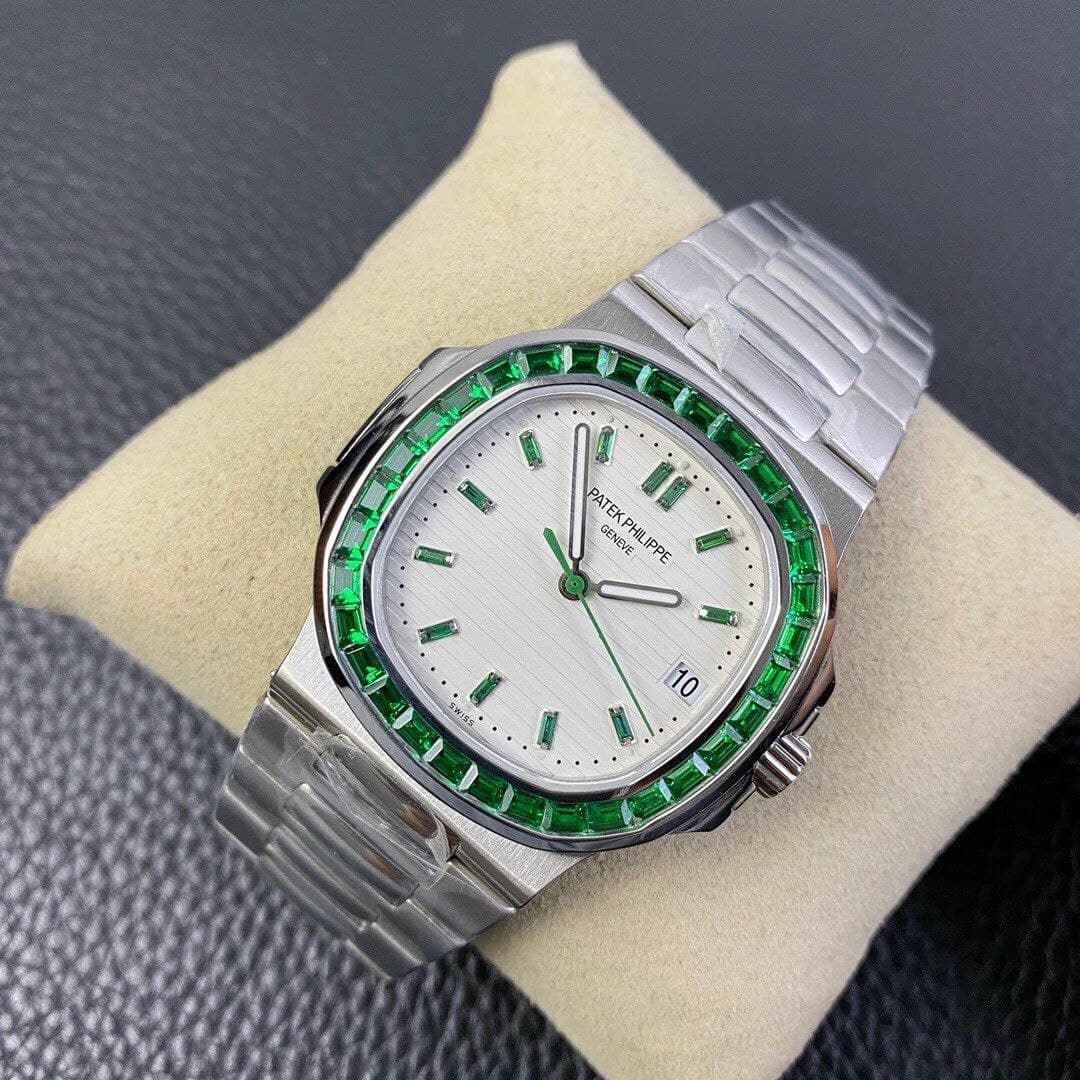 Nautilus Jumbo 5711 PF 1:1 Best Edition White Textured Dial Diamonds Bezel on SS Bracelet A324 Nautilus Jumbo 5711 PF 1:1 Best Edition White Textured Dial Diamonds Bezel on SS Bracelet A324