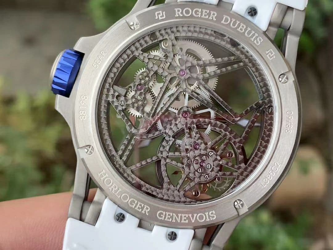 Roger Dubuis G041C - Excalibur Spider Skele Flying Tourb TI/RU Blue BBR