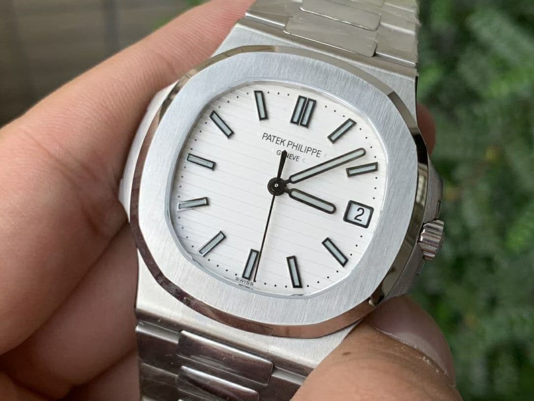 Nautilus 5711/1A PPF 1:1 Best Edition White Textured Dial on SS Bracelet 324CS V4