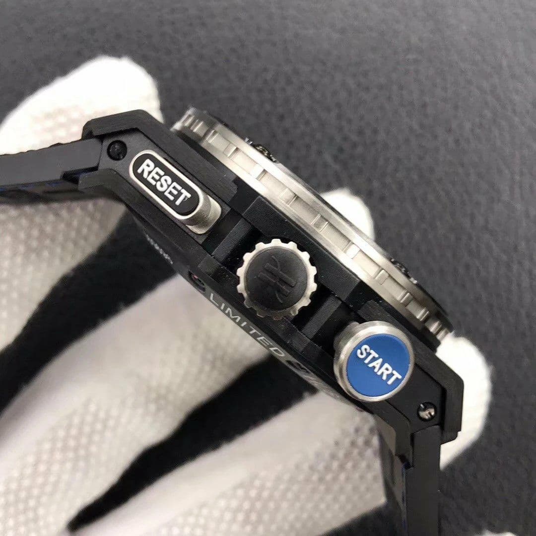 Big Bang Ferrari F1 Carbon Fiber V6F Limited Edition Black/Blue Dial on Black Leather Strap HUB4100