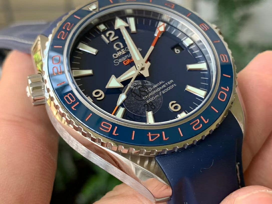 Planet Ocean 600M Co-Axial GMT 43.5mm VSF 1:1 Best Edition Blue Dial Blue Ceramic Bezel on Blue Rubber Strap A8605 Super Clone Planet Ocean 600M Co-Axial GMT 43.5mm VSF 1:1 Best Edition Blue Dial Blue Ceramic Bezel on Blue Rubber Strap A8605 Super Clone
