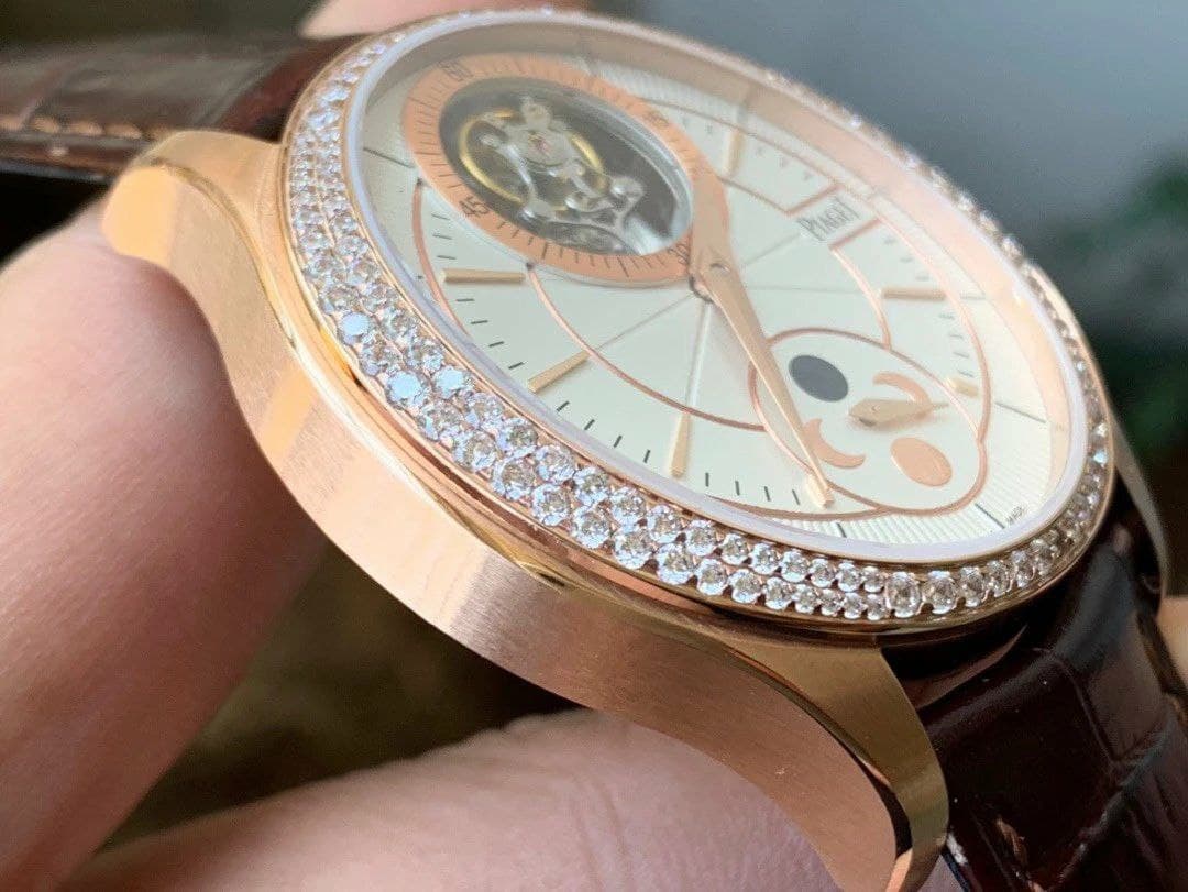 Piaget Gouverneur Tourbillon RG OXF Best Edition White Dial Diamonds Bezel on Brown Leather Strap Piaget Gouverneur Tourbillon RG OXF Best Edition White Dial Diamonds Bezel on Brown Leather Strap