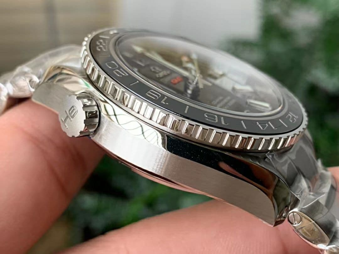 Planet Ocean 600M GMT 43.5mm VSF 1:1 Best Edition Black Dial SS Markers on SS Bracelet A8605 Super Clone
