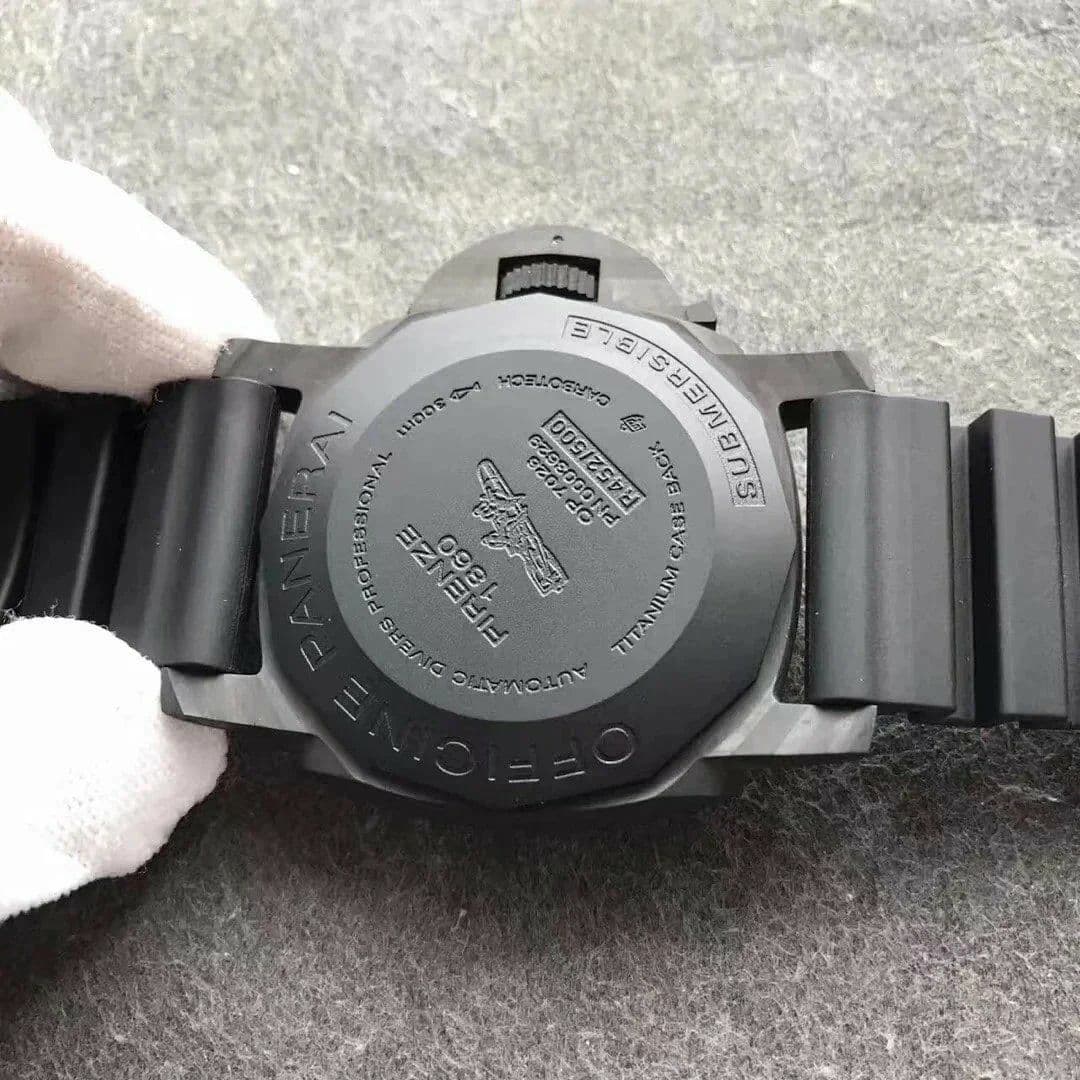 PAM616 Special Edition Forged Carbon XF Best Edition on Black Rubber Strap P.9000
