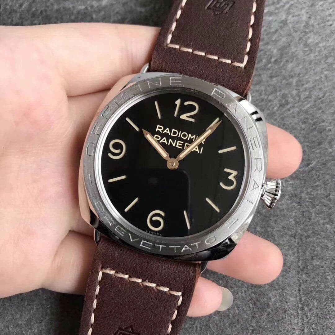 PAM685 Acciaio Brevettato ZF 1:1 Best Edition Black Dial on Brown Leather Strap P.3000 Super Clone