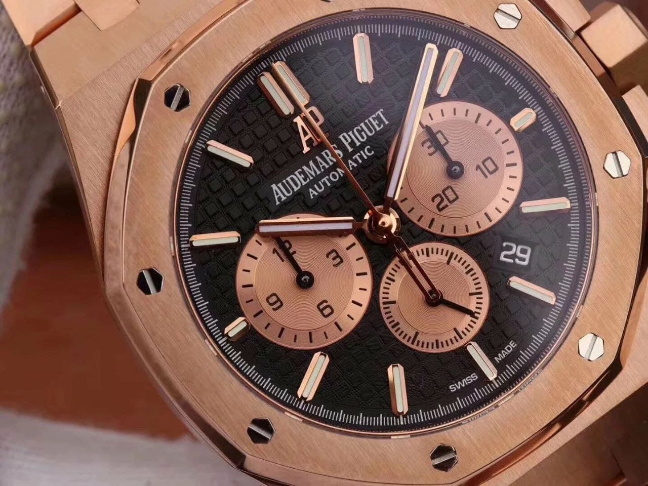 AP0569A - Royal Oak Chronograph 1:1 Best Edition 26331ST RG/RG Black