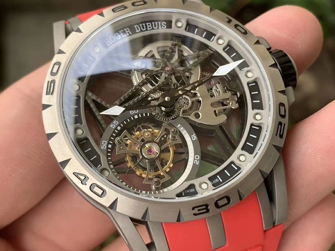 Roger Dubuis G041C - Excalibur Spider Skele Flying Tourb TI/RU White BBR Roger Dubuis G041C - Excalibur Spider Skele Flying Tourb TI/RU White BBR