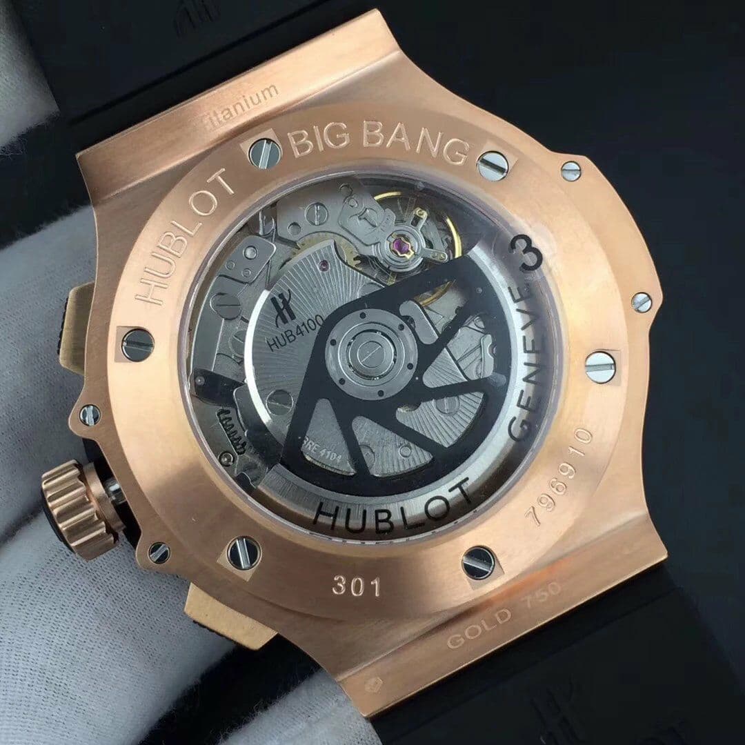 Big Bang 44mm Full Gold Case Black Dial on Black Gummy Strap HUB4104 Big Bang 44mm Full Gold Case Black Dial on Black Gummy Strap HUB4104