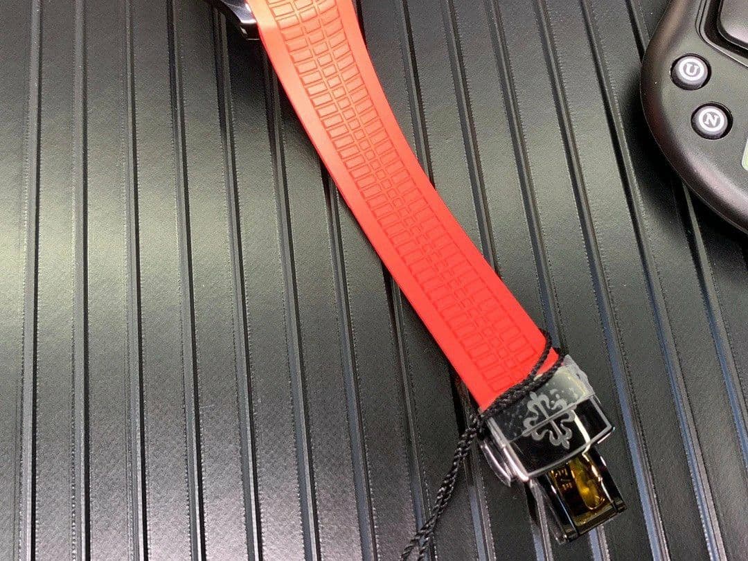 Aquanaut Black Venom DLC ZF 1:1 Best Edition Black Dial on Red Rubber Strap 324CS Aquanaut Black Venom DLC ZF 1:1 Best Edition Black Dial on Red Rubber Strap 324CS