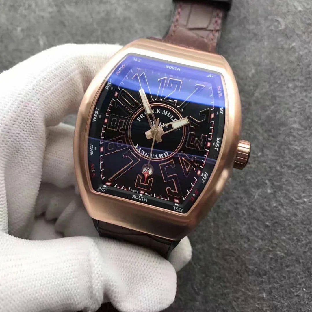 Vanguard Mens Yachting V45 DLC/LE Gold/Red ZF MY9015 Vanguard Mens Yachting V45 DLC/LE Gold/Red ZF MY9015