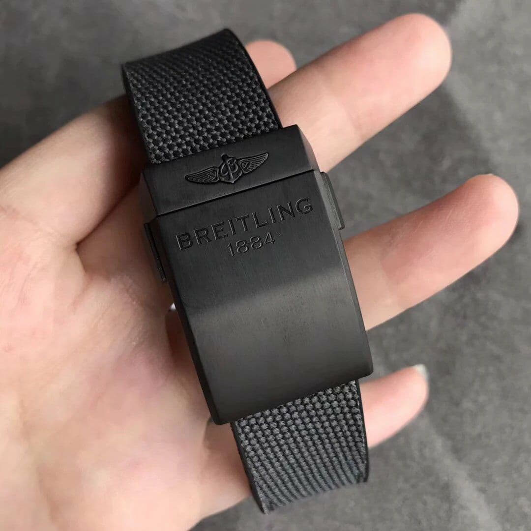 Chronomat 44mm Blacksteel GF 1:1 Special Edition Black Dial on Black Rubber Strap A7750 Chronomat 44mm Blacksteel GF 1:1 Special Edition Black Dial on Black Rubber Strap A7750