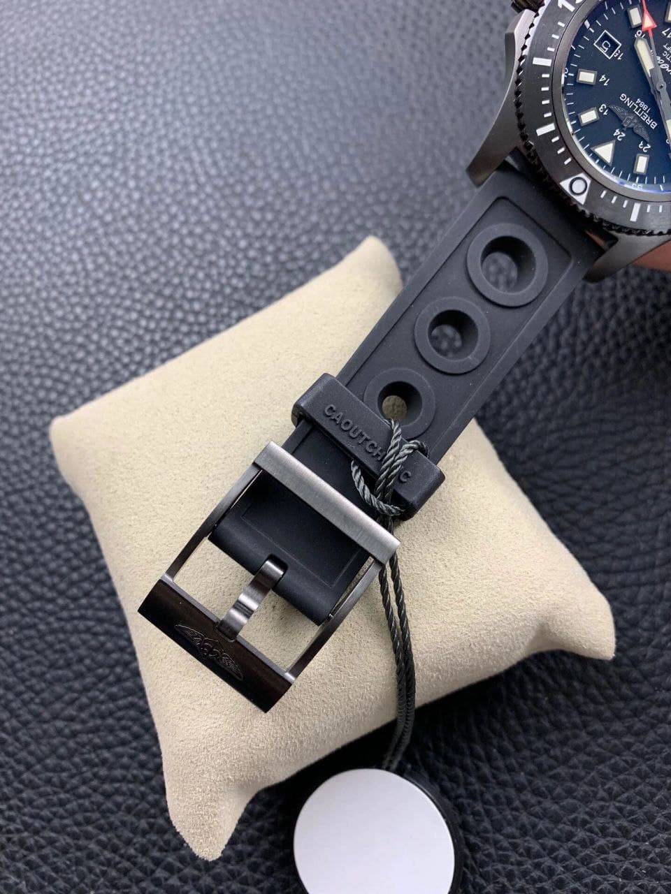Superocean 44mm Special PVD 1:1 Best Edition Black Dial on Black Rubber Strap Superocean 44mm Special PVD 1:1 Best Edition Black Dial on Black Rubber Strap