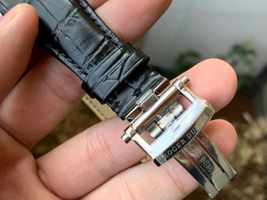 Roger Dubuis Hommage Flying Tourb RDDBHO0568 SS/LE Wht/Gre A Tourbillon Roger Dubuis Hommage Flying Tourb RDDBHO0568 SS/LE Wht/Gre A Tourbillon