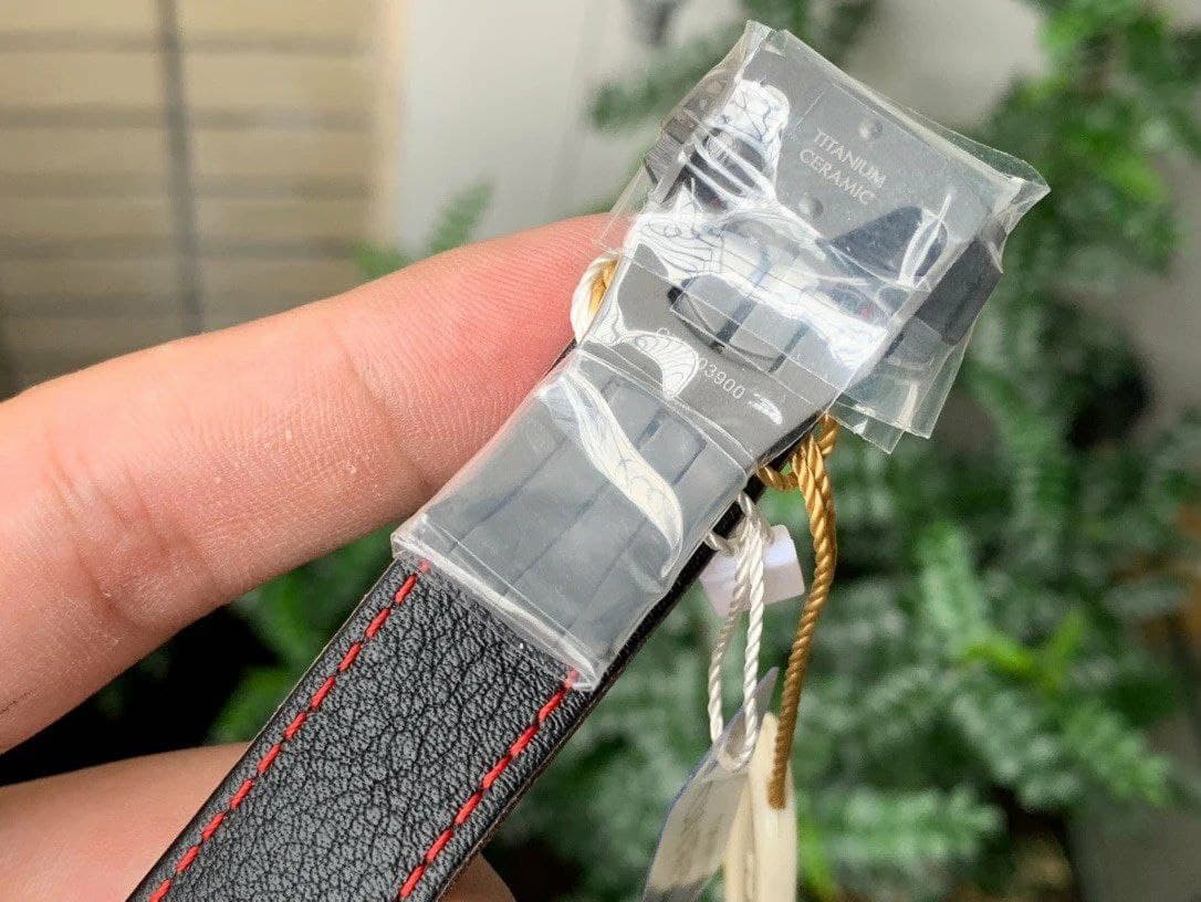 Omega Speedmaster DSOM "Vtg Black" CER/NY Blk OMF V2 Omega Speedmaster DSOM "Vtg Black" CER/NY Blk OMF V2