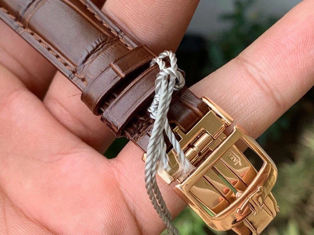 Patrimony Power Reserve RG OXF Best Edition White Dial on Brown Leather Strap A23J Patrimony Power Reserve RG OXF Best Edition White Dial on Brown Leather Strap A23J