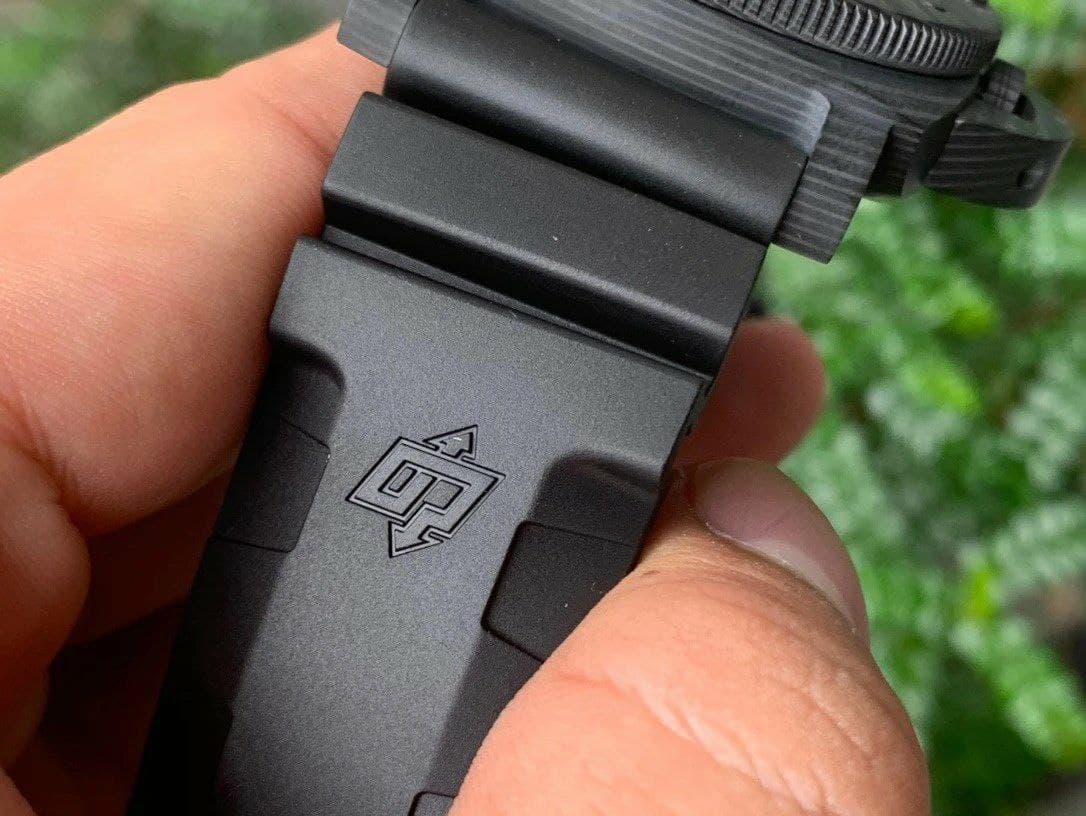 PAM1039 V Carbotech VSF 1:1 Best Edition Grey Sail Dial on Black Rubber Strap P.9010 Clone PAM1039 V Carbotech VSF 1:1 Best Edition Grey Sail Dial on Black Rubber Strap P.9010 Clone