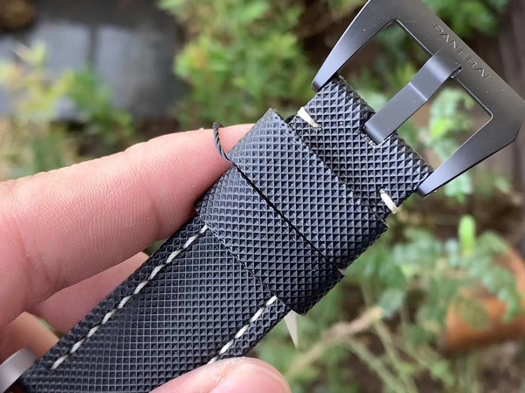 PAM 1662 SATIN-POLISHED TI VSF 1:1 BEST EDITION ON BLACK KEVLAR COMPOSITE STRAP P.9010 CLONE